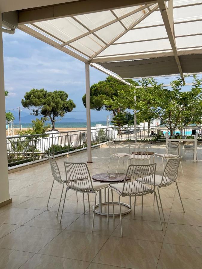 Buka Sandy Beach Messíni Exterior photo