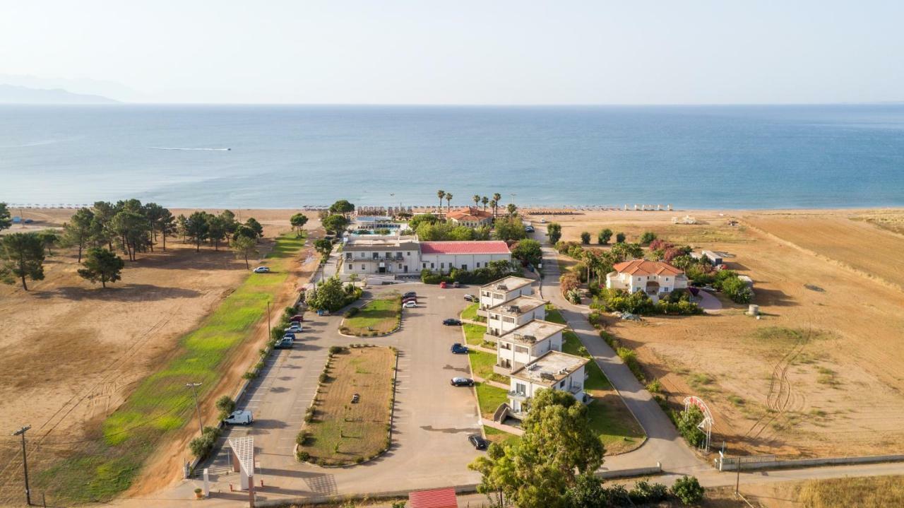 Buka Sandy Beach Messíni Exterior photo